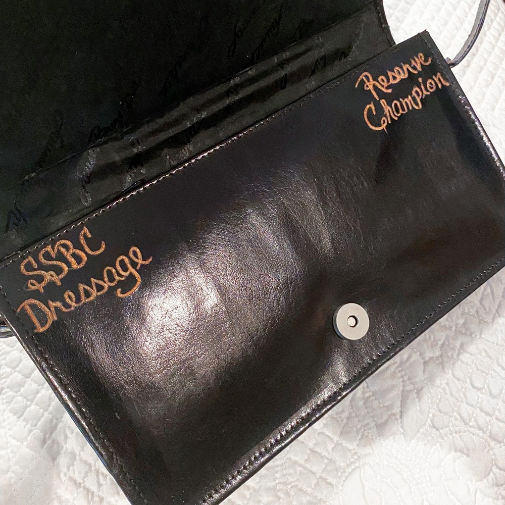 LIKE NEW Laurel Burch Vintage Clutch Purse - Picture 7 of 14